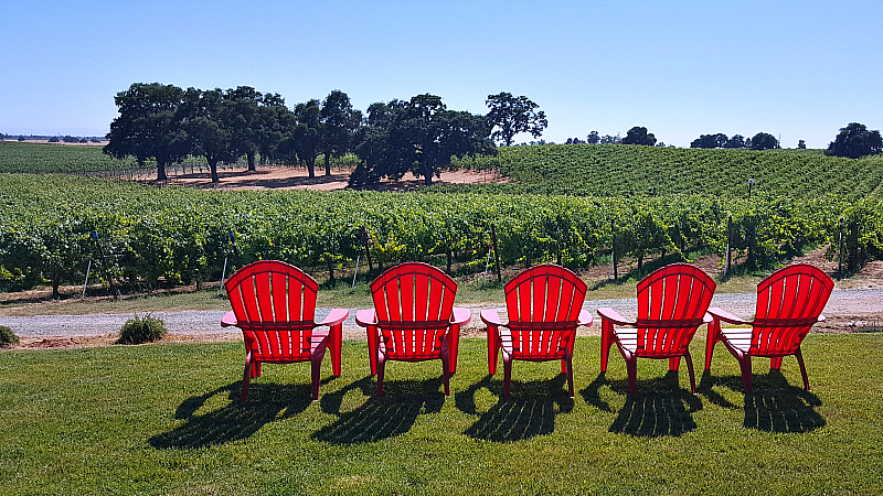 lodi bokisch vineyards red chairs